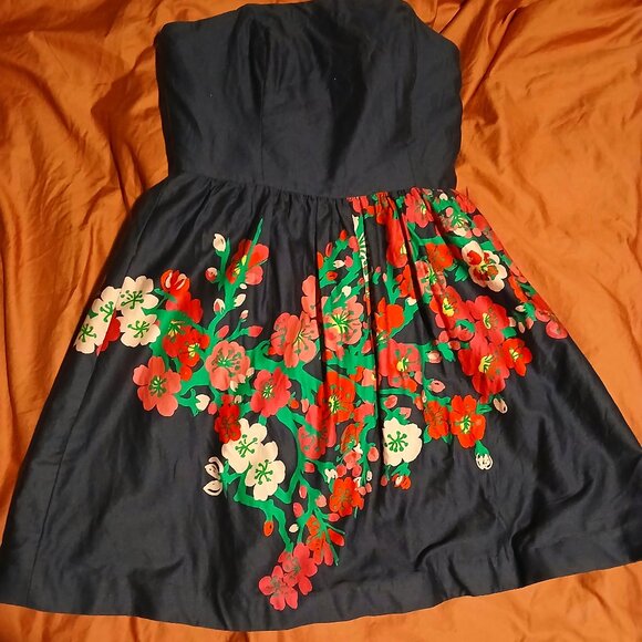 Lilly Pulitzer Bright Navy Cherry Mine Lottie Strapless Mini Dress in 6 - Picture 1 of 5